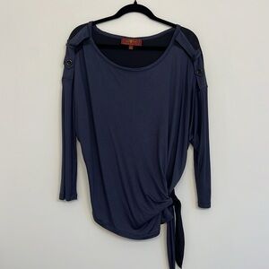 7 for all Mankind top women’s L